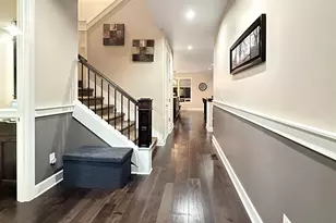 61072 Manhae Loop, Bend, OR 97702 - Photo 2