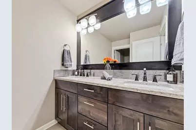 61072 Manhae Loop, Bend, OR 97702 - Photo 34
