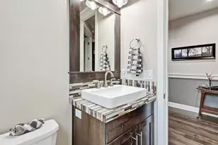 61072 Manhae Loop, Bend, OR 97702 - Photo 16