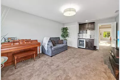 61072 Manhae Loop, Bend, OR 97702 - Photo 30