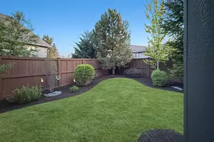 61072 Manhae Loop, Bend, OR 97702 - Photo 42