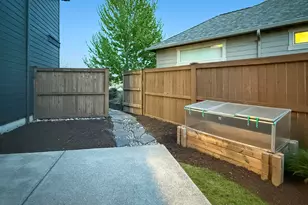 61072 Manhae Loop, Bend, OR 97702 - Photo 40