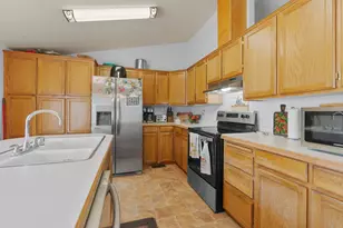 605 SE Kinkade Rd, Madras, OR 97741 - Photo 12