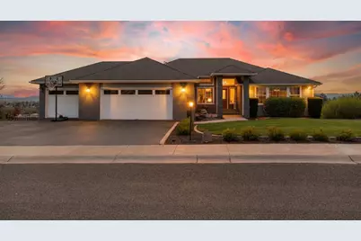2212 Kimberly Drive, Klamath Falls, OR 97603 - Photo 1