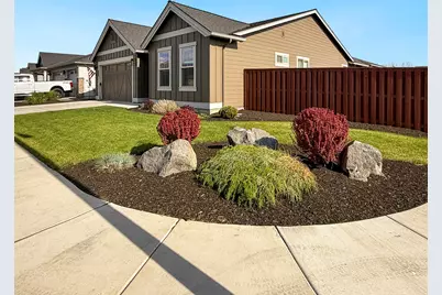 1056 NE Henry Drive, Prineville, OR 97754 - Photo 2