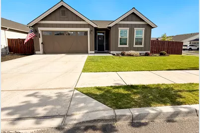 1056 NE Henry Drive, Prineville, OR 97754 - Photo 1