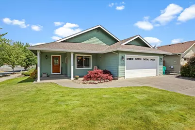 102 SW Pintail Court, Grants Pass, OR 97527 - Photo 2