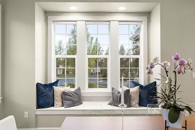 19527 Mirror Lake Place, Bend, OR 97702 - Photo 8