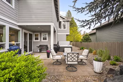 19527 Mirror Lake Place, Bend, OR 97702 - Photo 24