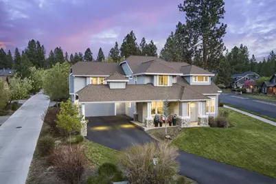 19527 Mirror Lake Place, Bend, OR 97702 - Photo 2