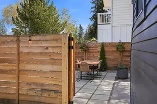 94 NW Portland Ave, Bend, OR 97703 - Photo 74