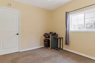 8029 Hwy 66, Klamath Falls, OR 97601 - Photo 30