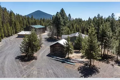 18142 Highway 58, Crescent Lake, OR 97733 - Photo 2