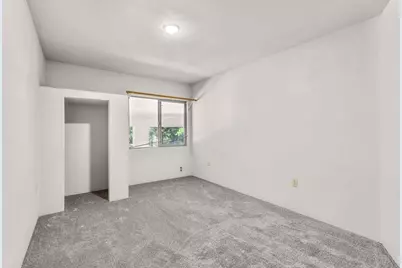 18142 Highway 58, Crescent Lake, OR 97733 - Photo 20
