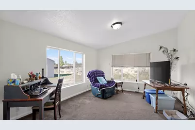 2586 Meadow View Drive, Chiloquin, OR 97624 - Photo 14