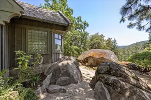 500 Ashland Loop Rd, Ashland, OR 97520 - Photo 4