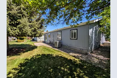 1188 NE 27th Street #UNIT 92, Bend, OR 97701 - Photo 2