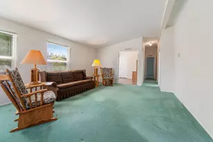 20781 Livengood Way, Bend, OR 97701 - Photo 6