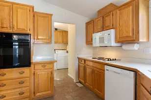 20781 Livengood Way, Bend, OR 97701 - Photo 14