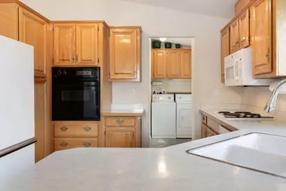 20781 Livengood Way, Bend, OR 97701 - Photo 14