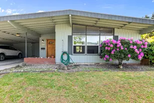 1320 NW Prospect Ave, Grants Pass, OR 97526 - Photo 20