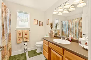 921 Birmingham St, Medford, OR 97501 - Photo 38