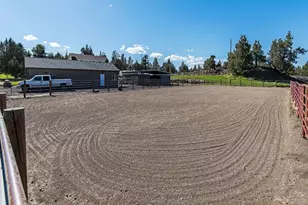 22520 Carolyn Ct, Bend, OR 97701 - Photo 26