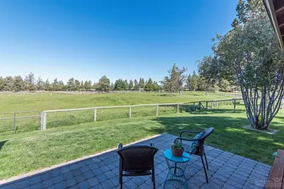 22520 Carolyn Court, Bend, OR 97701 - Photo 18