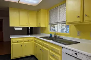 1505 Madison St, Klamath Falls, OR 97603 - Photo 12