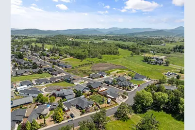 22 Terra Linda Court, Eagle Point, OR 97524 - Photo 68