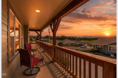 22 Terra Linda Court, Eagle Point, OR 97524 - Photo 2