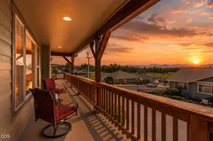 22 Terra Linda Ct, Eagle Point, OR 97524 - Photo 2