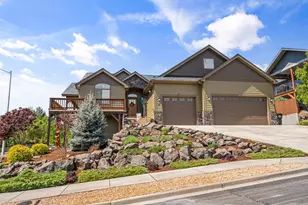 22 Terra Linda Ct, Eagle Point, OR 97524 - Photo 4