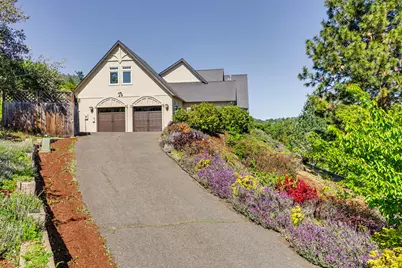 1678 Ashland Mine Road, Ashland, OR 97520 - Photo 2