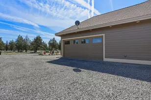 18150 Wanona Rd, Sisters, OR 97759 - Photo 6