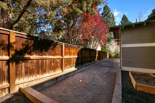 691 N W Yosemite Dr, Bend, OR 97703 - Photo 24