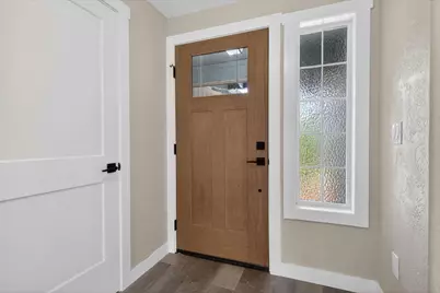 3035 Adams Circle, Medford, OR 97504 - Photo 10