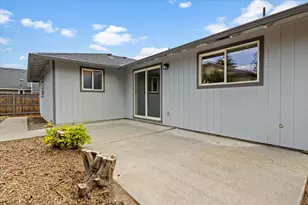 3035 Adams Cir, Medford, OR 97504 - Photo 30