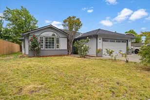 3035 Adams Cir, Medford, OR 97504 - Photo 34