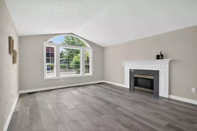 3035 Adams Circle, Medford, OR 97504 - Photo 12