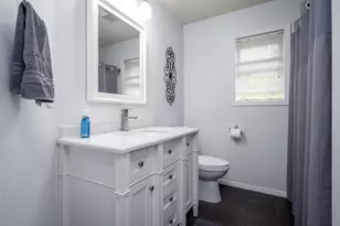 6270 SW Tillamook Pl, Beaverton, OR 97007 - Photo 36