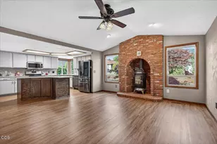 2458 Republic Way, Medford, OR 97504 - Photo 12