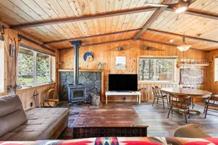 69252 Lake Dr, Sisters, OR 97759 - Photo 4