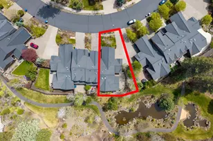 60275 Addie Triplett Loop, Bend, OR 97702 - Photo 32