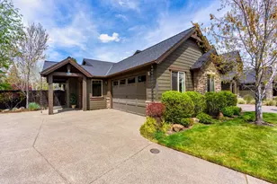 60275 Addie Triplett Loop, Bend, OR 97702 - Photo 2