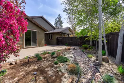 60275 Addie Triplett Loop, Bend, OR 97702 - Photo 28