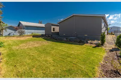 472 SE 7th Street, Madras, OR 97741 - Photo 18