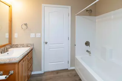 472 SE 7th Street, Madras, OR 97741 - Photo 12