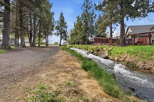 437 NW 27th St, Redmond, OR 97756 - Photo 34