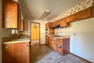 15972 Sunrise Blvd, La Pine, OR 97739 - Photo 4